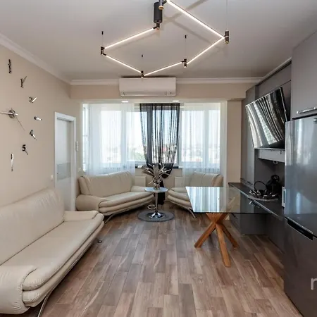 Utra Center View Apartment *